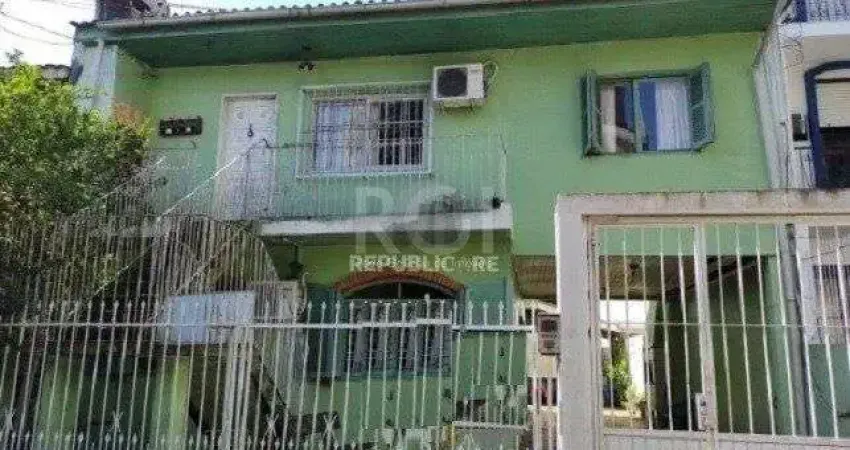 Casa com 4 quartos à venda na Avenida Montenegro, 215, Petrópolis, Porto Alegre