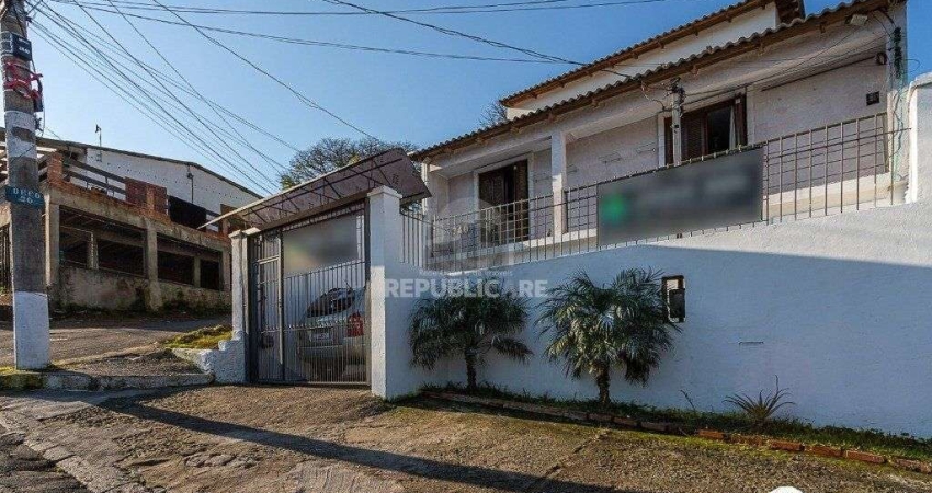 Casa sobrado de 5 dormitórios 2 vagas - Cristal