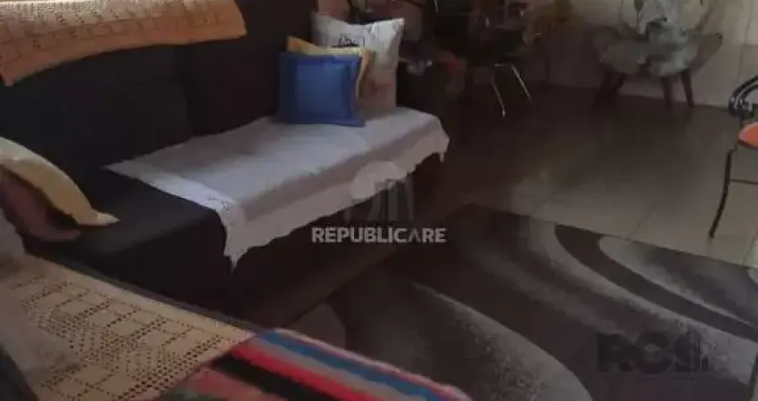 Casa para Venda - 100m², 3 dormitórios, 2 vagas - Passo das Pedras