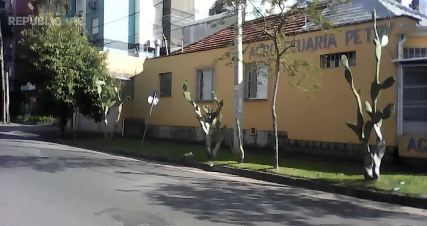 Casa residencial à venda no bairro partenon com 300 m² e 3 dormitórios/quartos.