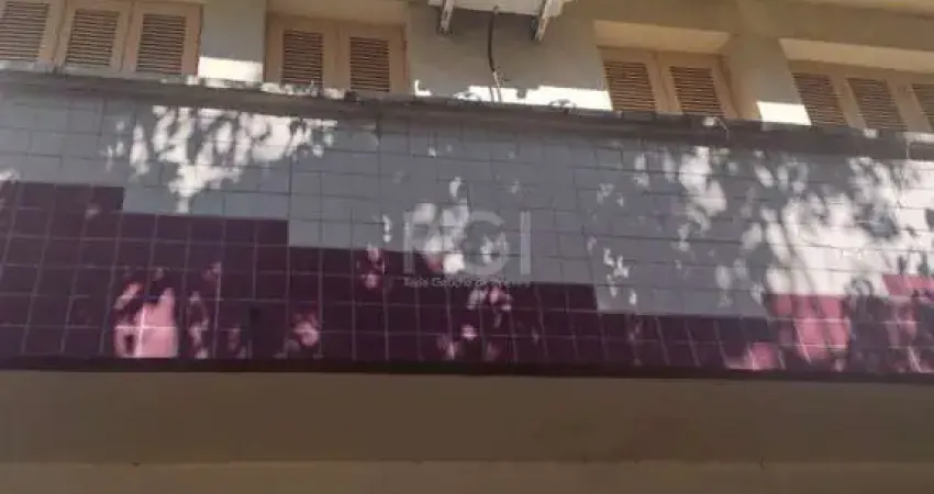 Apartamento à venda no bairro floresta com 142 m² e 3 dormitórios/quartos disponíveis