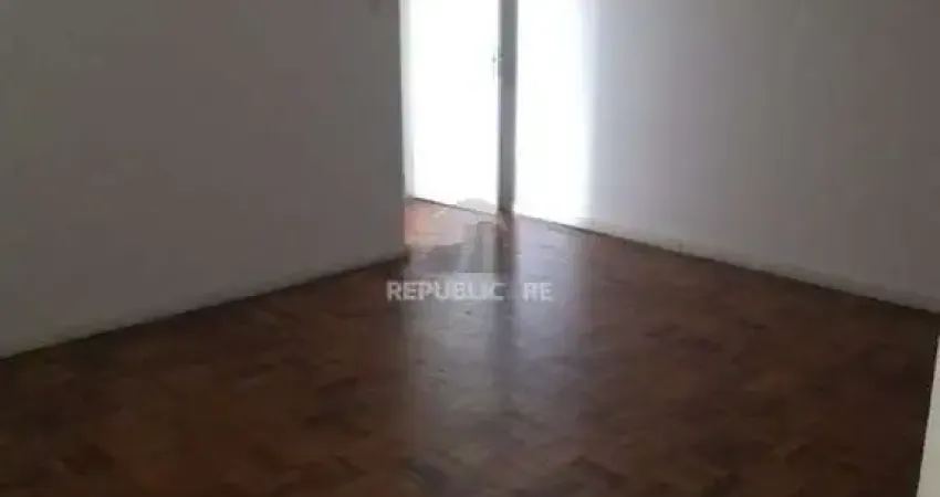 Apartamento para Venda - 97m², 3 dormitórios, Azenha