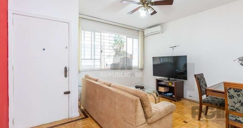 Apartamento para Venda - 105m², 3 dormitórios, 1 vaga - Cidade Baixa