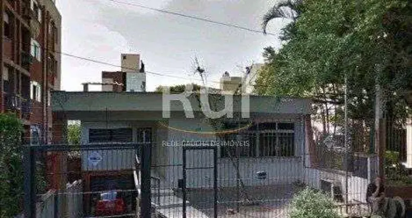 Casa residencial à venda no bairro petrópolis com 250 m² e 3 dormitórios/quartos.