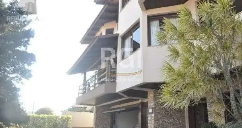 Casa residencial à venda no bairro teresópolis com área útil de 408m² e 5 dormitórios.