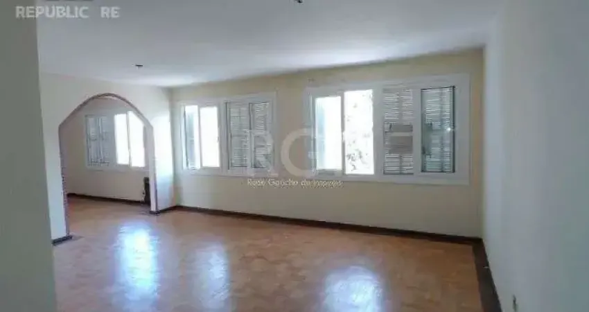 Apartamento à venda no bairro São João com 143 m² e 2 dormitórios/quartos.