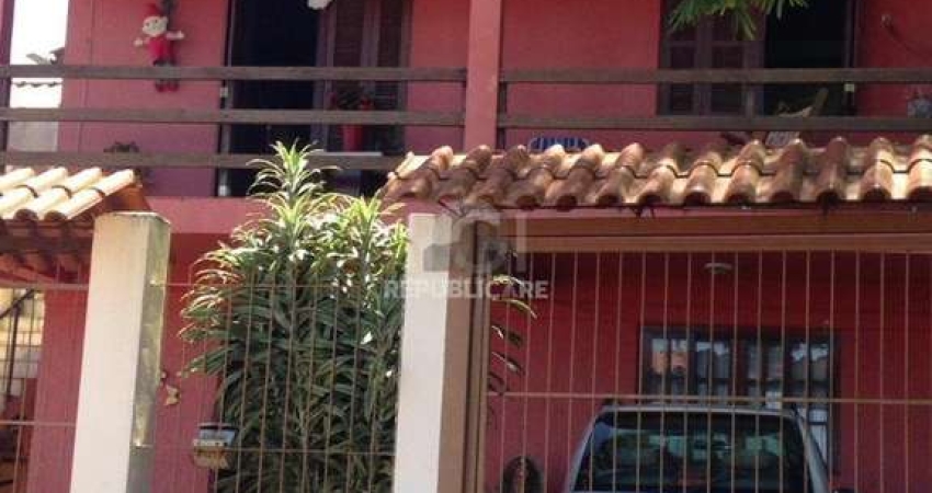 Casa para Venda - 90m², 3 dormitórios, 1 vaga - Vila Nova