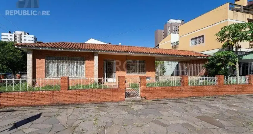 Casa residencial à venda no menino deus com 4 dormitórios e área de 522 m².