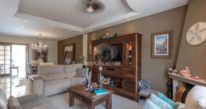 Casa Condominio para Venda - 139m², 2 dormitórios, sendo 2 suites, 1 vaga - Hípi