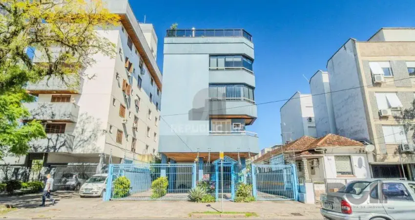 Apartamento de um dormitório, sacada e uma vaga de garagem no bairro Rio Branco