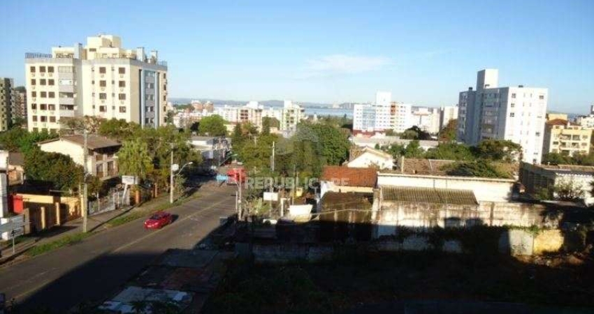 Casa Comercial para Venda - 400m², 5 dormitórios, sendo 1 suites, 4 vagas - Cama