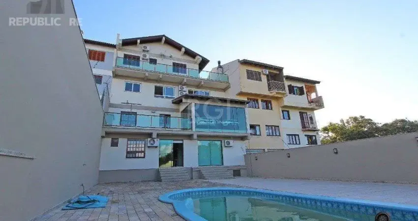 Casa residencial à venda em teresópolis com 445 m² e 4 dormitórios/quartos disponíveis.