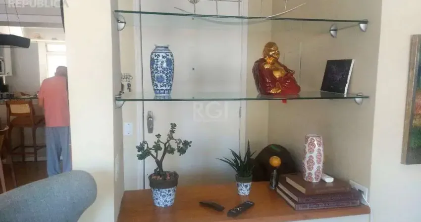 Apartamento à venda com 114 m² e 4 dorm quartos no bairro petrópolis.