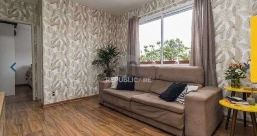 Apartamento em Porto Alegre, no bairro Camaquã, com 1 dormitório(s), e 1 banheir