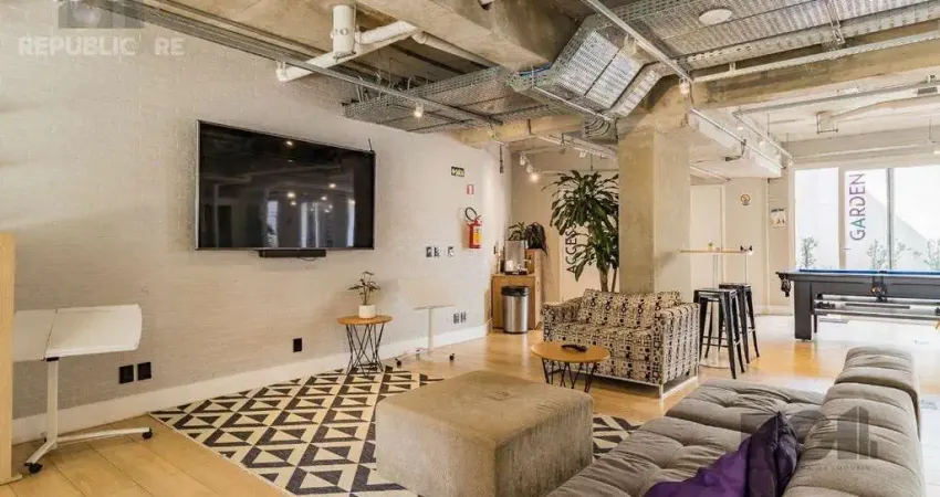 Apartamento à venda com 1 dormitório no bairro Santa Cecília, área de 19 m².