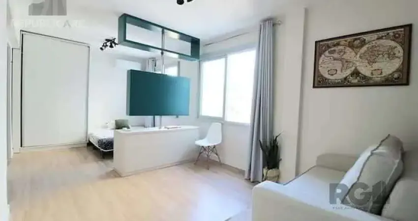 Apartamento à venda no centro histórico com 27 m² e 1 dormitório/quarto disponível