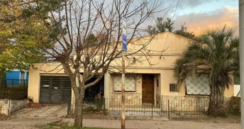 Casa residencial à venda no bairro parque são josé com 250 m² e 3 dormitórios.