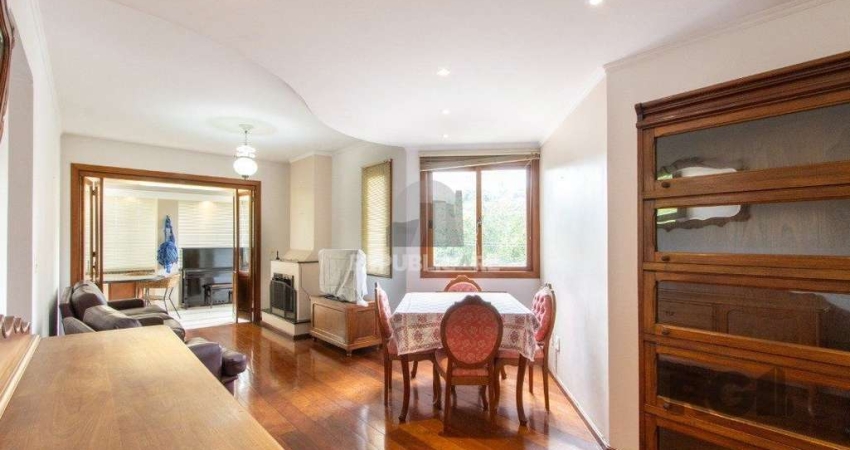 Apartamento semi mobiliado de 3 quartos com suíte no bairro Tristeza junto ao Co
