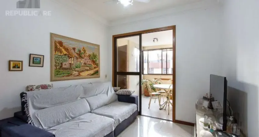 Apartamento à venda no menino deus com 81 m² e 3 dormitórios/quartos disponíveis.