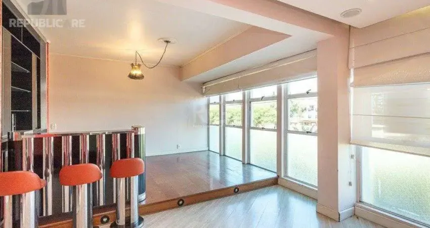 Apartamento à venda no bairro menino deus com 125 m² e 3 dormitórios/quartos.