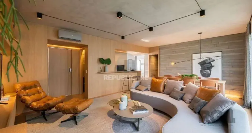 Apartamento para Venda - 98m², 3 dormitórios, sendo 1 suites, 1 vaga - Petrópoli