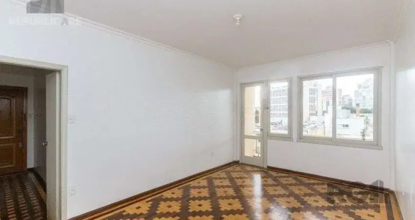 Apartamento à venda no centro histórico com 126 m² e 3 dormitórios/quartos disponíveis