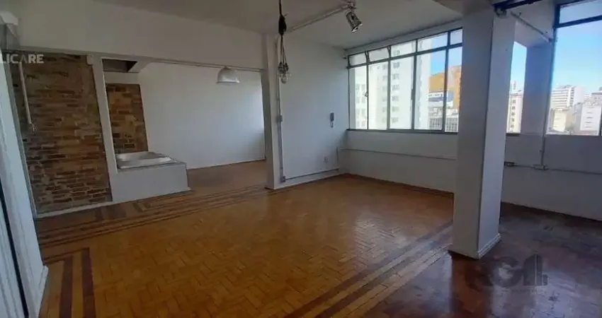 Apartamento à venda no centro histórico com 2 dormitórios e 94 m² de área útil