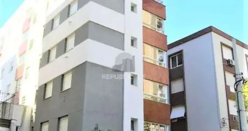 Apartamento 2 dormitórios com 1 suíte e box duplo de garagem no bairro Auxiliado