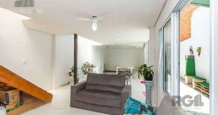 Casa residencial à venda no bairro azenha com 117 m² e 3 dormitórios/quartos.