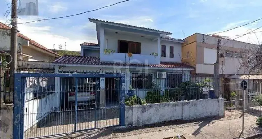 Casa residencial à venda no bairro partenon com 4 dormitórios e área de 270 m².
