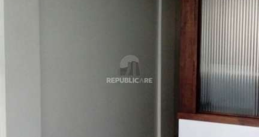 Conjunto/Sala para Venda - 46.08m², 0 dormitórios, Centro Histórico