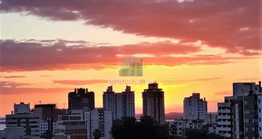 Cobertura para Venda - 174.22m², 2 dormitórios, 2 vagas - Menino Deus