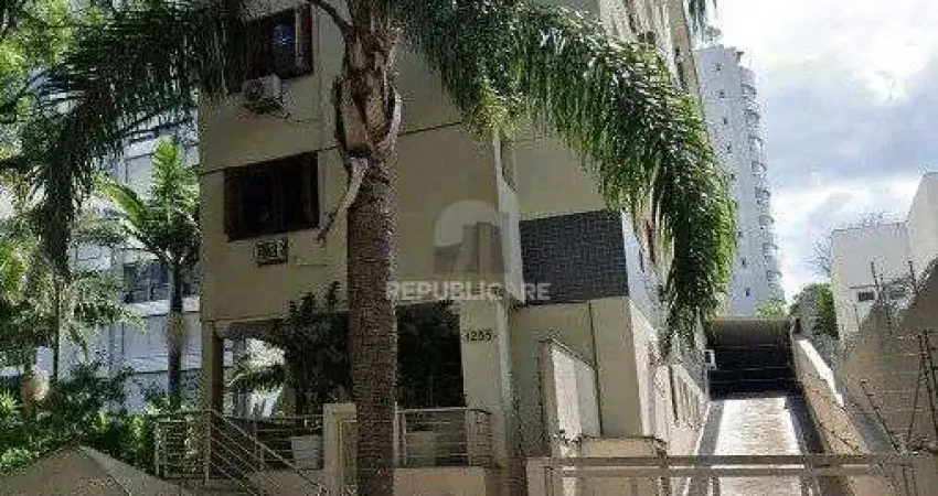 Apartamento para Venda - 42.92m², 1 dormitório, 2 vagas - Petrópolis