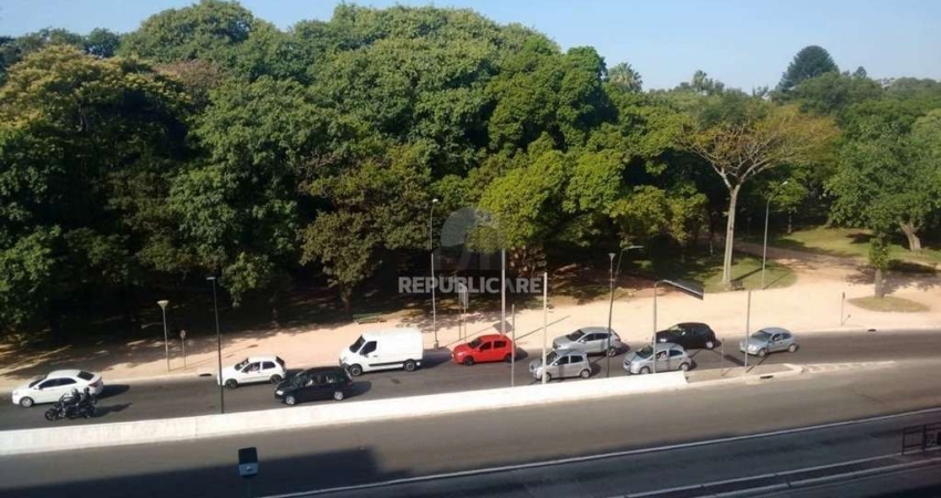 Apartamento para Venda - 124m², 2 dormitórios, 1 vaga - Cidade Baixa