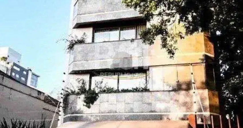 Cobertura para Venda - 492.49m², 3 dormitórios, sendo 1 suites, 3 vagas - Auxili