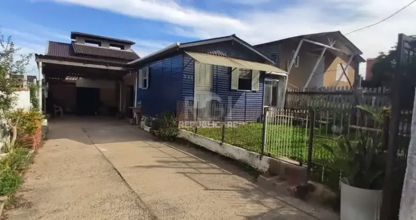 Casa para Venda com 2 dormitórios e 2 vagas no bairro Hípica