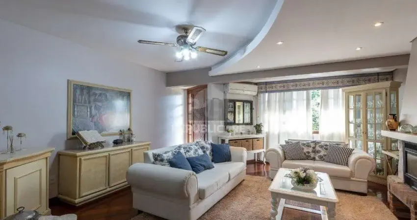 Casa Condominio para Venda - 175m², 3 dormitórios, sendo 1 suites, 4 vagas - Tri