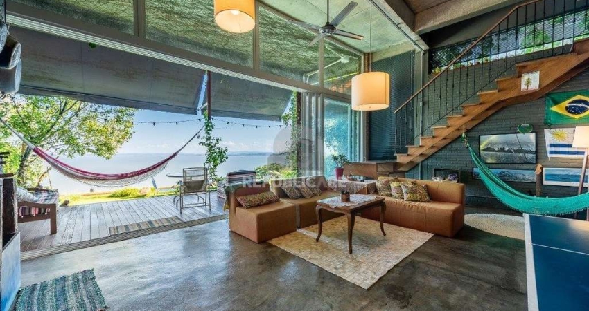 Casa para Venda - 300m², 3 dormitórios, sendo 3 suites, 2 vagas - Sétimo Céu