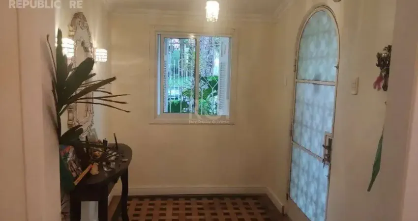 Casa residencial à venda no bairro santo antônio com 205 m² e 3 dormitórios.