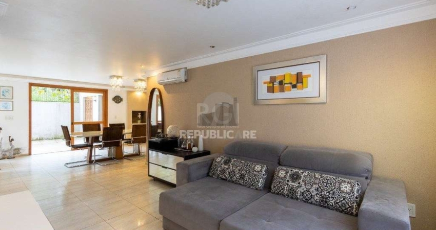 Casa Condominio para Venda - 334.56m², 4 dormitórios, sendo 1 suites, 2 vagas -