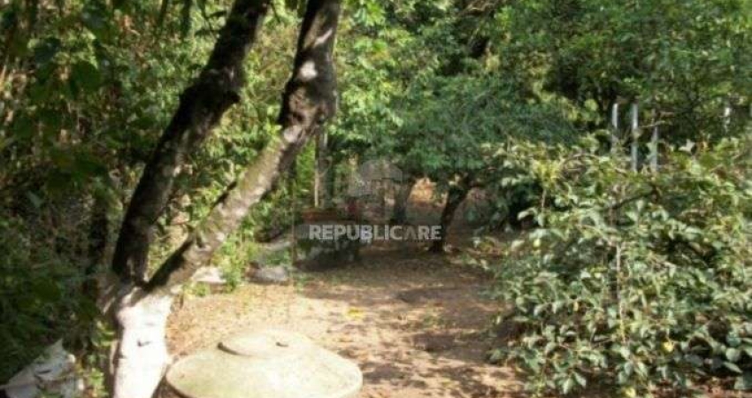 Sobrado para Venda - 800m², 3 dormitórios, Belém Novo
