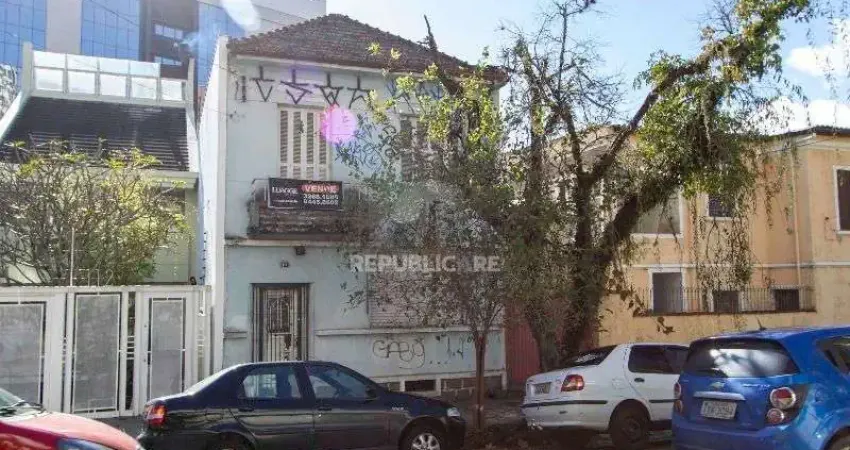 Casa para Venda - 144m², 5 dormitórios, Independência