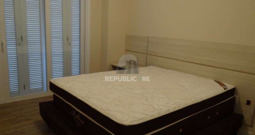 Casa para Venda - 305m², 3 dormitórios, sendo 3 suites, 4 vagas - Nonoai