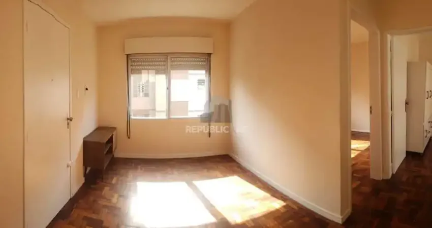 Apartamento de 2 dormitórios  quarto andar no bairro jardim Itu Sabará