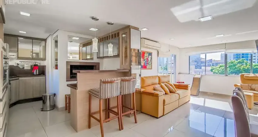 Cobertura à venda com 3 dormitórios no bairro cidade baixa e 117 m² de área útil