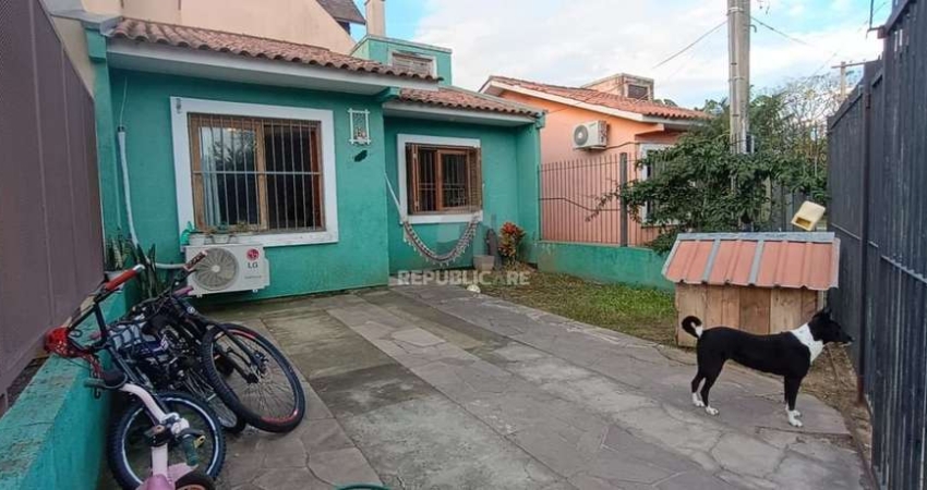 Casa 2 dormitórios à venda Aberta dos Morros Porto Alegre/RS