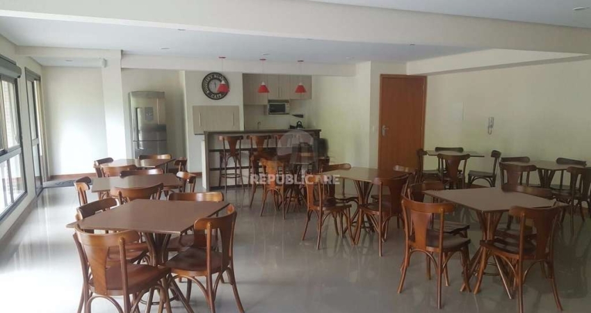 Apartamento com 3 quartos à venda na Rua Faria Santos, 710, Petrópolis, Porto Alegre