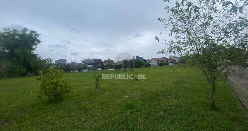 Terreno Localizado no Bairro Hípica
