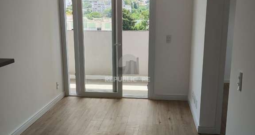 Apartamento 2 dormitórios à venda Teresópolis Porto Alegre/RS