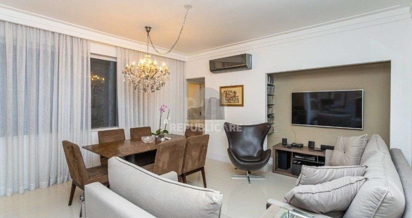 Apartamento no Centro - 2 dormitórios - reformado e mobiliado